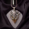 Load image into Gallery viewer, Silver Baldur's Gate 3 Medallion - Illithid Symbol, DnD Lover Gift, Mind Flayer Necklace, Netherese Brain Pendant, Gaming Jewelry
